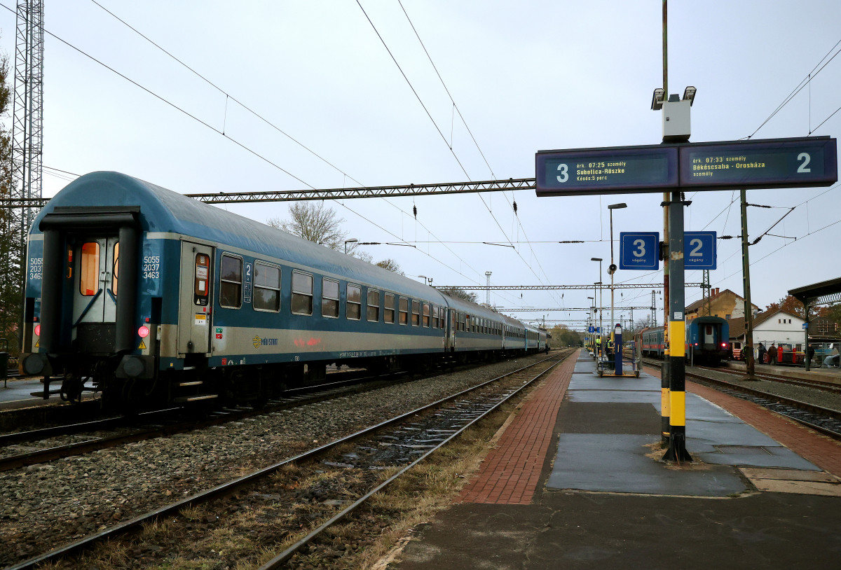Szeged, vonat, vasút, vasútállomás, Nagyállomás, MÁV, utazás
