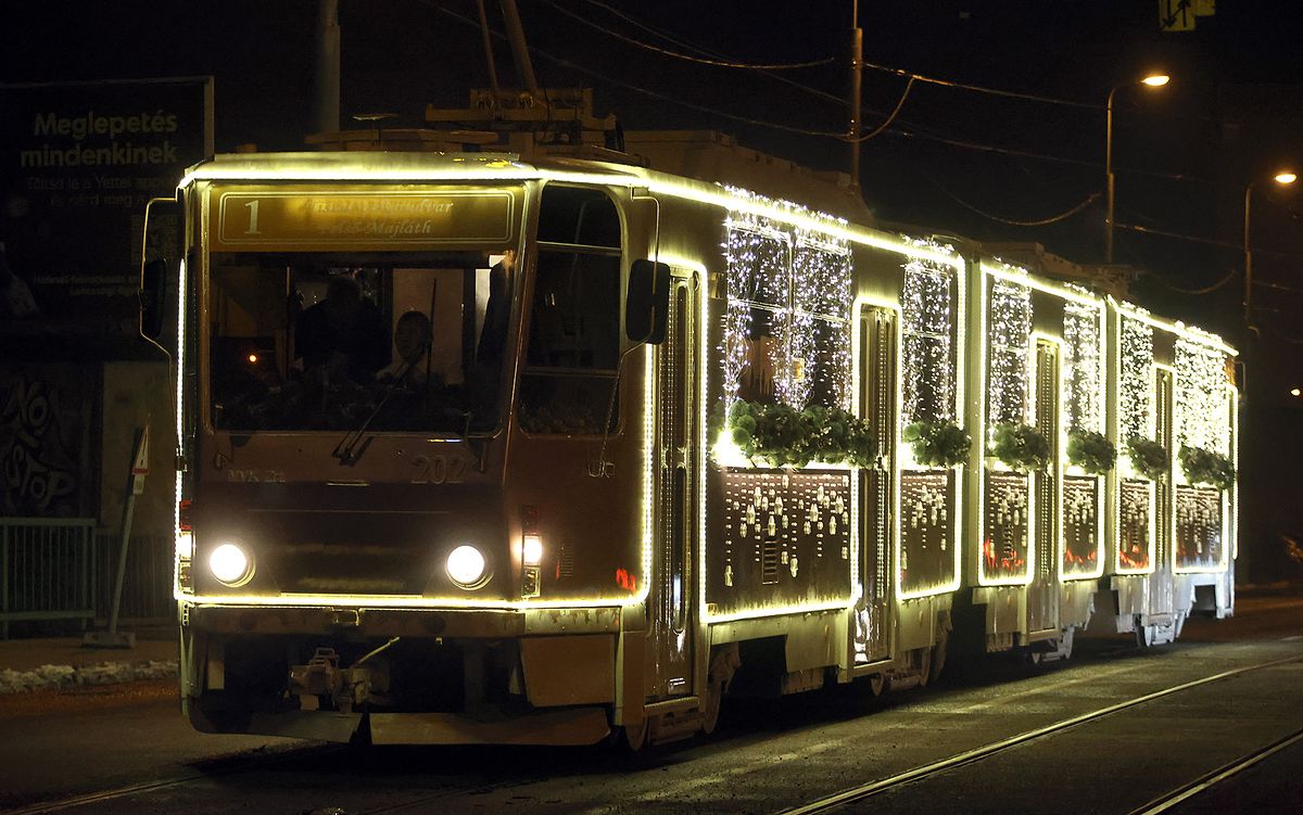 Miskolc adventi villamos