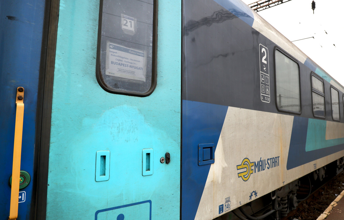 Szeged, Nagyállomás, vasútállomás, MÁV, vasút, vonat, peron, utazás, közlekedés