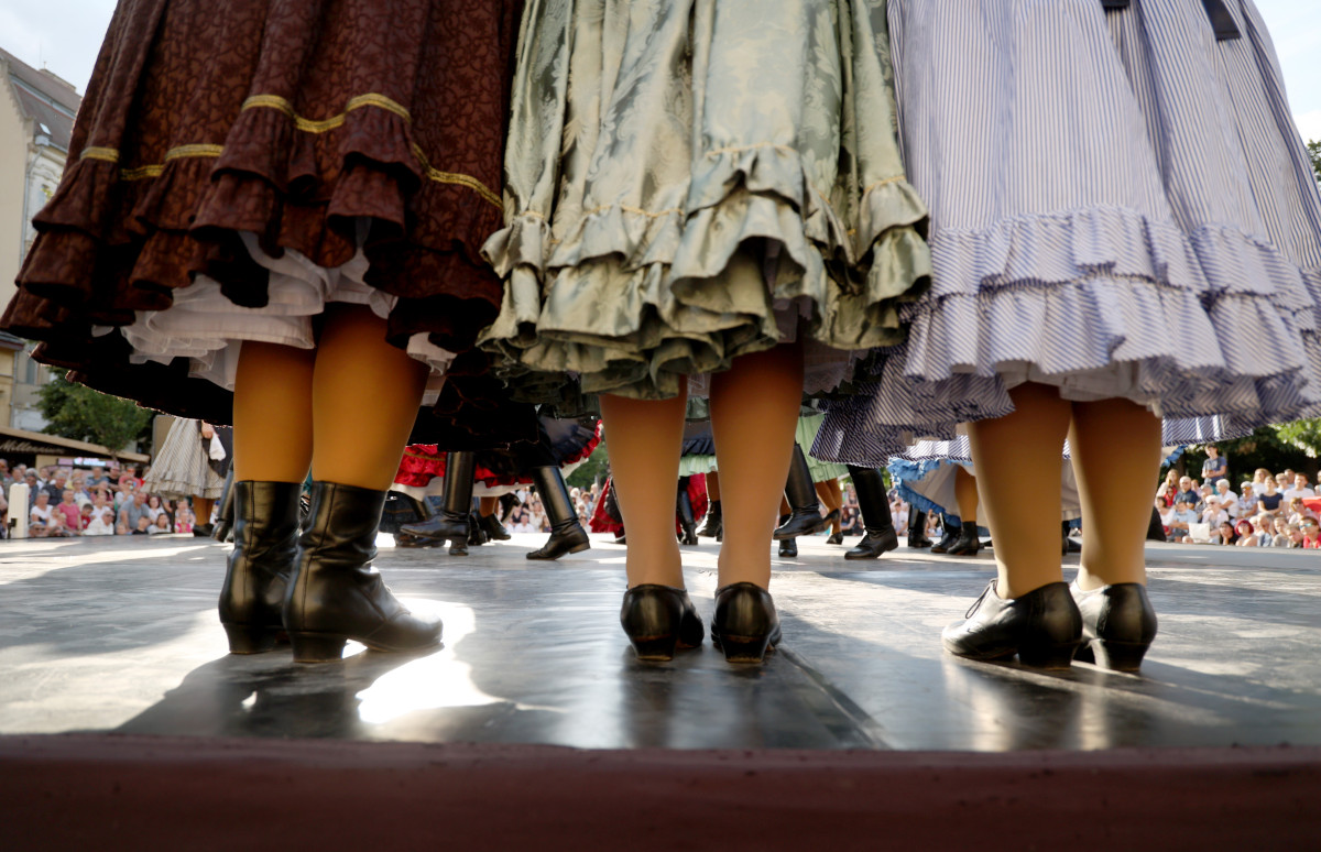 Szeged, Martin György Néptáncfesztivál, néptánc, tánc, megnyitó, felvonulás