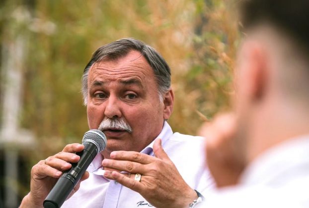 Gajdos László